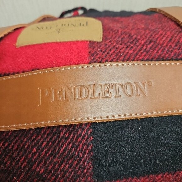 Pendleton Mosier Motor Robe Blanket Fringed Red Buffalo Plaid Wool Leather Strap - Picture 5 of 13